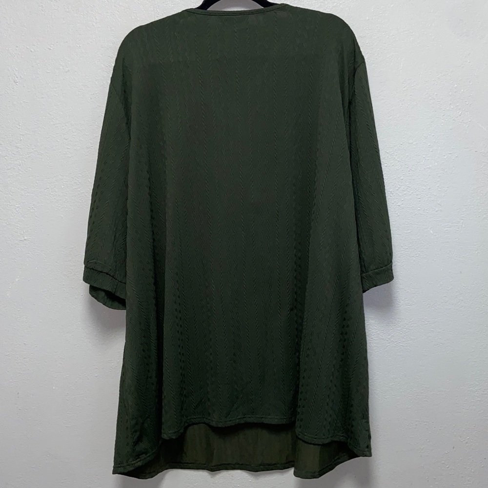 BloomChic Plus Size Olive Army Green Buttoned Henley V-Neck Tunic 3655 - Picture 4 of 7